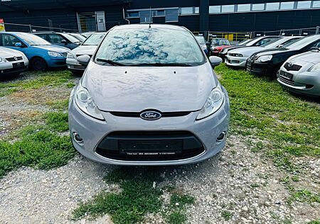 Ford Fiesta Titanium*EURO5*TÜV BIS 12/25