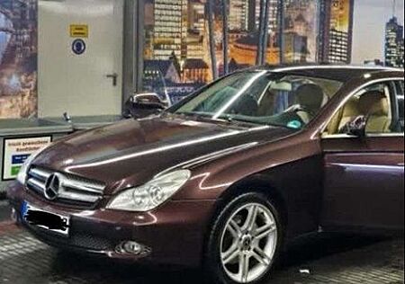 Mercedes-Benz 220 Erstklassiger CLS zu verkaufen!