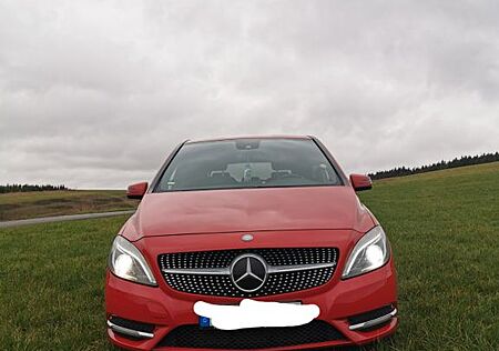 Mercedes-Benz B 180 BlueEFFICIENCY -