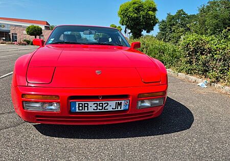 Porsche 944 Turbo