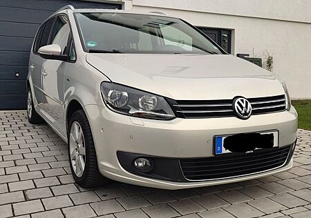 VW Touran gebraucht kaufen VW Touran Volkswagen 1.6 TDI DSG LIFE LIFE