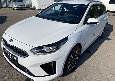 Kia Cee'd / Ceed*NAVI*SHZ*AUTOMT*LED*ALU*HYBRID*