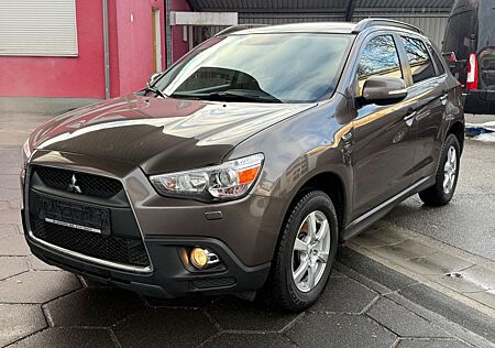 Mitsubishi ASX Instyle 4WD*NAVI*SHZ*1.HAND!*
