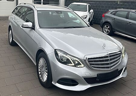 Mercedes-Benz E 220 CDI BlueEfficiency *LEDER NAVI KAMERA*