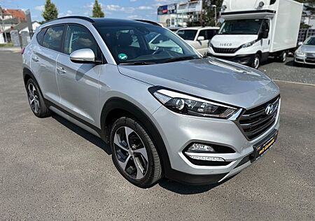 Hyundai Tucson 2.0 CRDi 4WD *Navi*Leder*Pano*Kamera*AHK