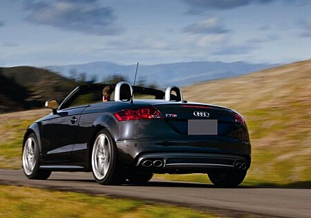 Audi TTS Roadster 2.0 TFSI S tronic quattro -