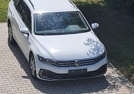 VW Passat Variant Volkswagen 1.4 TSI DSG GTE Variant GTE
