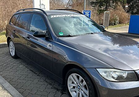 BMW 320d touring -