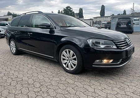 VW Passat Variant Volkswagen Passat Comfortlin BlueMotion/Tempomat/kamera/PDC