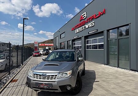 Subaru Forester Comfort*4X4*KAMERA*S-DACH*AHK*TOP