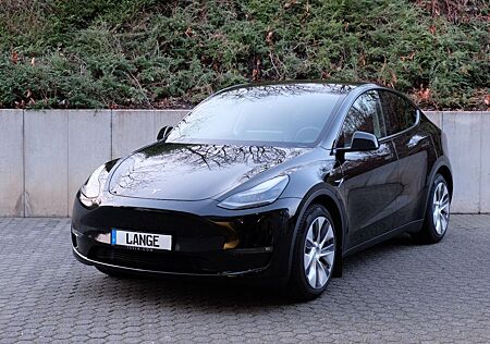 Tesla Model Y Long Range Dual AWD