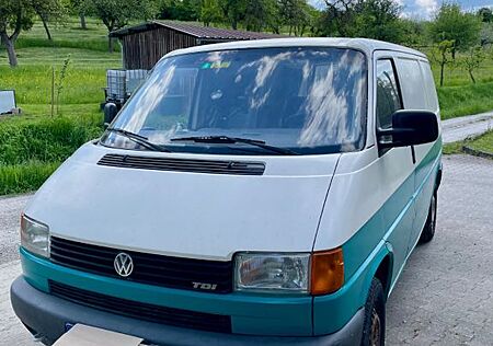 VW T4 Volkswagen Transporter 2.5 TDI