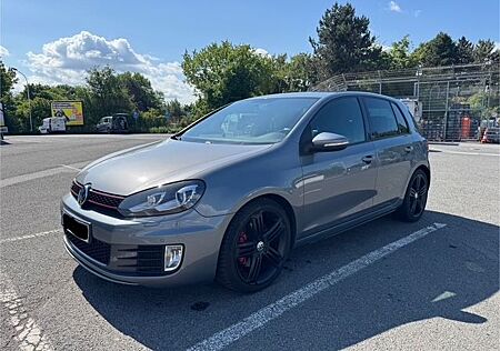 VW Golf Volkswagen 2.0 TSI DSG GTI, Service neu