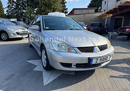 Mitsubishi Lancer 1.6 Invite
