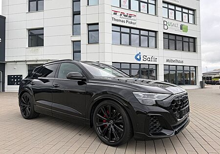 Audi SQ8 TFSI quattro tiptronic+AHK+STH+PANO+B&O