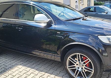 Audi Q7 SQ7 von Werk ABT 420 PS 4.2TDI 7 Sitzer AHK