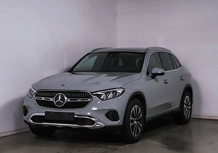 Mercedes-Benz GLC 220 d 4M Avantgarde/LED/Kamera/Memory-P./AHK