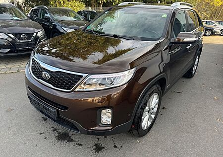 Kia Sorento Spirit 4WD 1 Hand Navi Xenon Leder SHZ