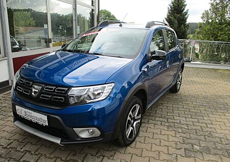 Dacia Sandero II Stepway Celebration+Automatik