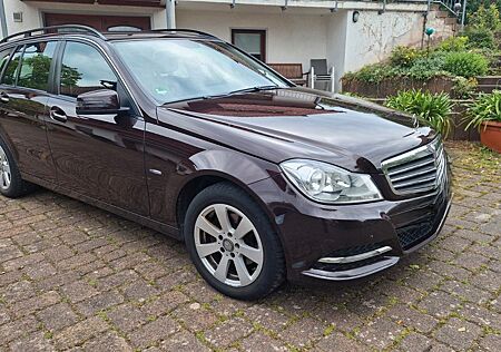 Mercedes-Benz C 200 CDI T BlueEFFICIENCY -