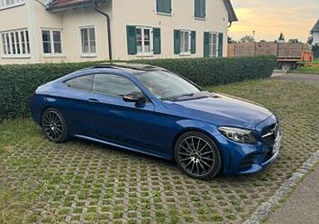 Mercedes-Benz C 220 d Coupé AMG+DISTRO+NIGHT