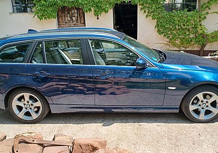 BMW 320d Touring Edition Exclusive Edition Exclusive