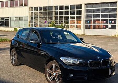 BMW 118i Sport Line Sport Line