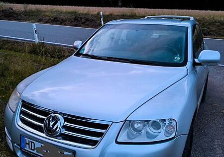 VW Touareg Volkswagen 3.0 V6 TDI Tiptronic Individual Indi...