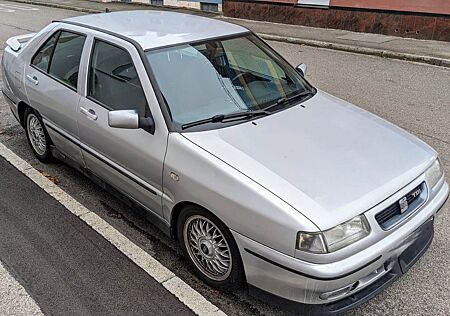 Seat Toledo 1.9 TDI 66 KW Magnus