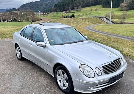 Mercedes-Benz E 240 4MATIC AVANTGARDE Avantgarde