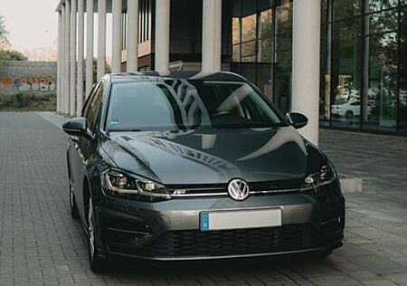 VW Golf Volkswagen 1.5 TSI ACT OPF Highline Highline