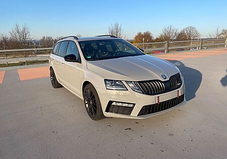 Skoda Octavia 2.0 TSI DSG RS Combi RS
