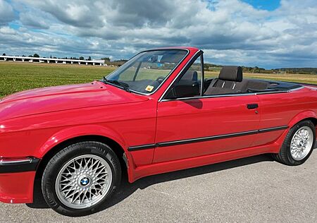 BMW 325i E30 Cabrio