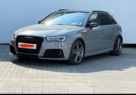 Audi RS3 2.5 TFSI S tronic quattro Sportback -
