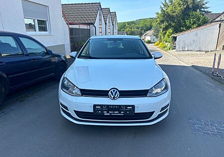 VW Golf Volkswagen VII Lim. Comfortline BMT ! 4 Zylinder
