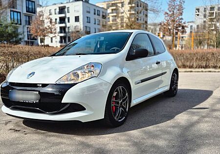 Renault Clio R.S. Cup 2.0 16V 200 R.S. Cup