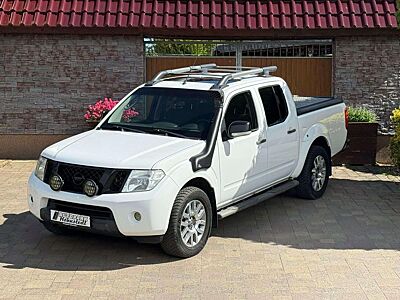 Nissan Navara Double Cab PLATINUM EVO 4X4 LB
