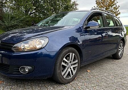 VW Golf Volkswagen 1.6 TDI Comfortline Variant 105PS