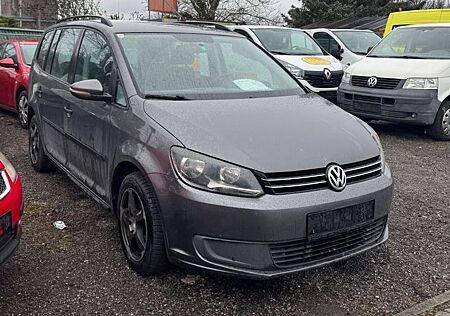 VW Touran Volkswagen Trendline