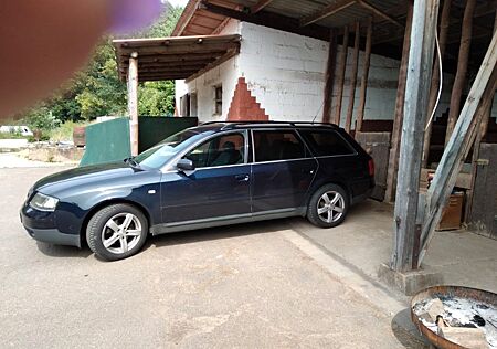 Audi A6 2.5 TDI Avant -