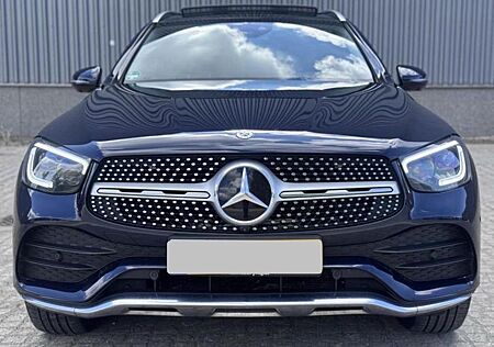 Mercedes-Benz 300 GLC-Klasse 300d 4MATIC Premium Plus AMG Line