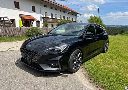 Ford Focus 2,3 EcoBoost ST Styling-Paket ST Styli...