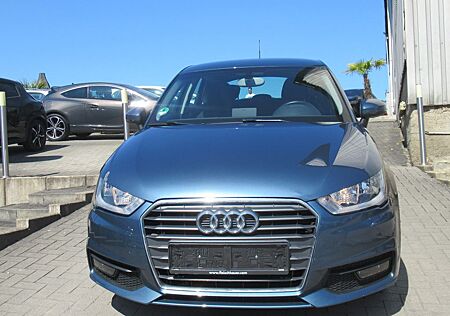Audi A1 Sportback sport -NAVI-LEDER-SHZ-PDC-2.HAND