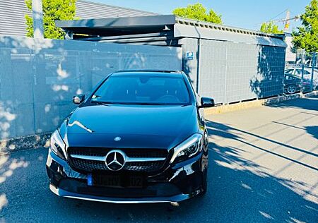 Mercedes-Benz A 180 d SCORE! SCORE!