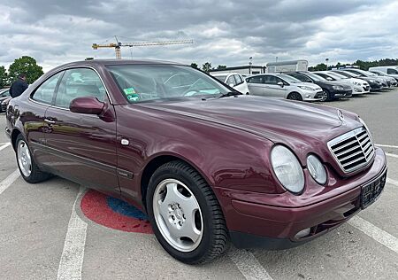 Mercedes-Benz CLK 200 AVANTGARDE/Klima/Alu/Tüv 03/2026