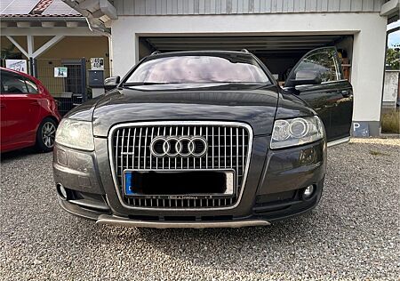 Audi A6 Allroad 4.2 FSI quattro tiptronic -