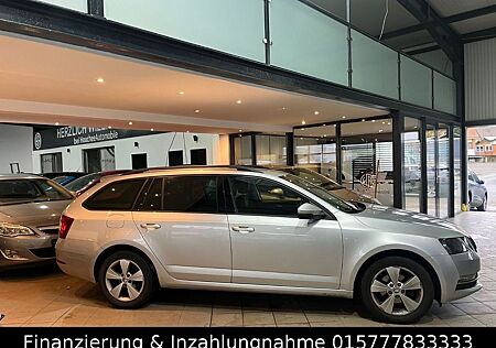 Skoda Octavia Combi Style Navi Apple Car Play LED