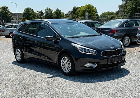 Kia Cee'd Sportswagon 1.6i NAVI+KAMERA+TEMPOMAT+MLF