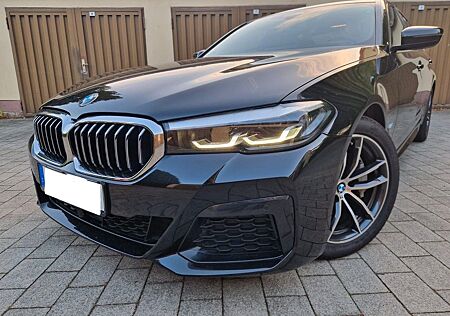 BMW 530i M Sportpaket, HUD, ACC, Glasdach