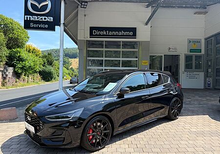 Ford Focus Lim. ST X 2.3 EcoBoost 280